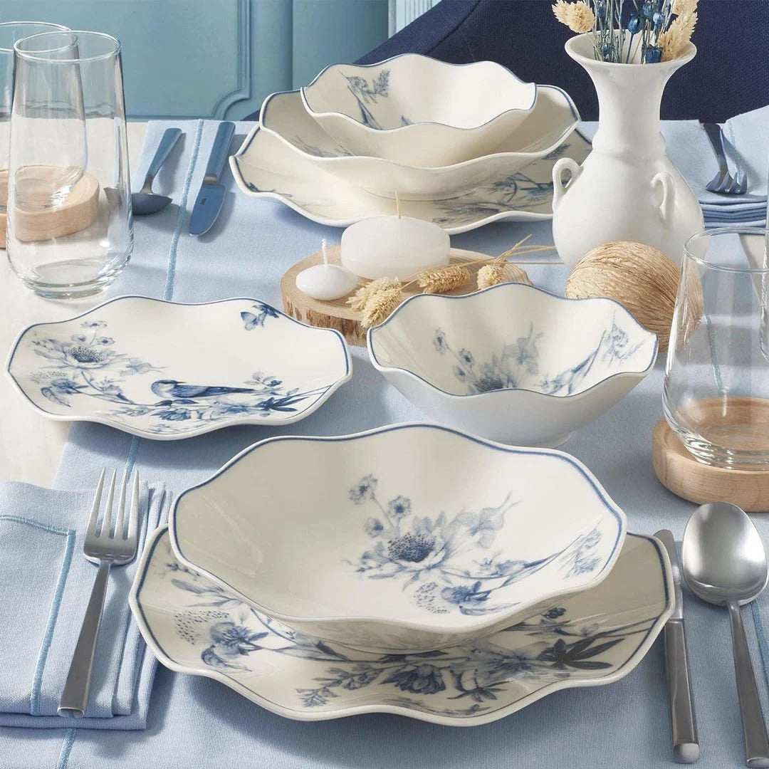 Güral Porcelain Nesrin 24 Piece Porcelain Dinner Set for 6 People, White/Blue
